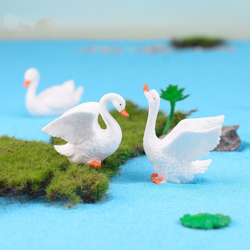 Mini Fairy Garden Animals Cute Resin Swan Model Wholesale Fairy Garden Accessories Supplies Miniture Fairy Garden Ornament Small Artificial Birds Figurine Kids Gifts Terrarium Fairy Garden Kits Decoration Table Decor